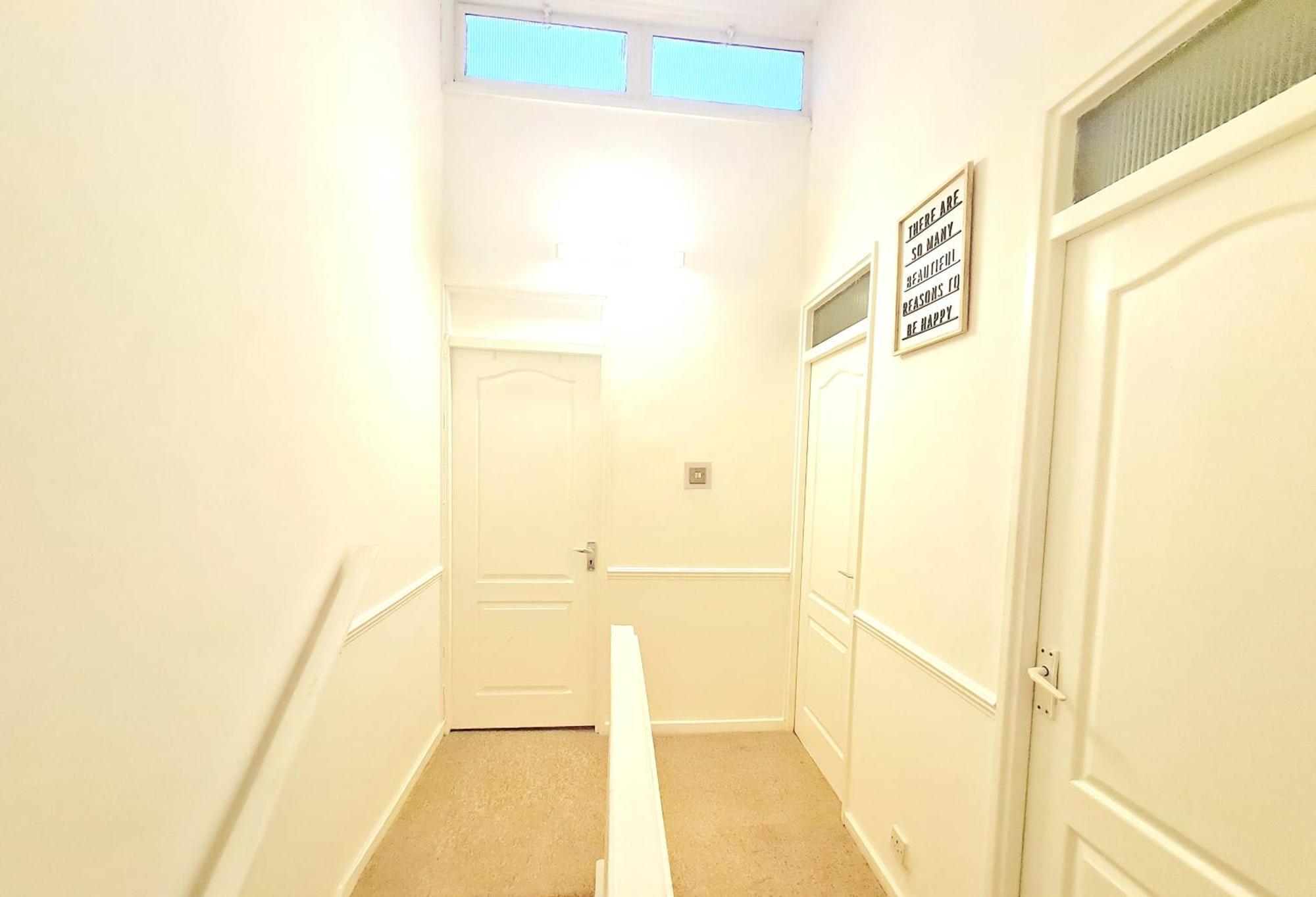 Cosy Luxurious 3 Bedroom House, Free Parking, Free Wifi, Private Garden, Free Netflix ヘイヴァリング・ロンドン特別区 エクステリア 写真